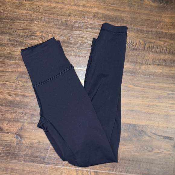 lululemon athletica Pants - 21. Lululemon Wunder Train High Rise Tight 25"